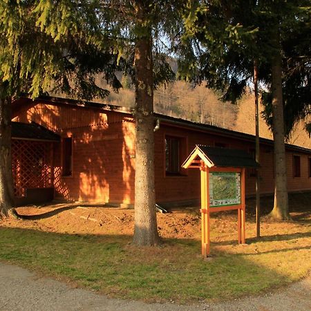 Turisticka Ubytovna Forgac Oravsky Podzamok Exterior photo